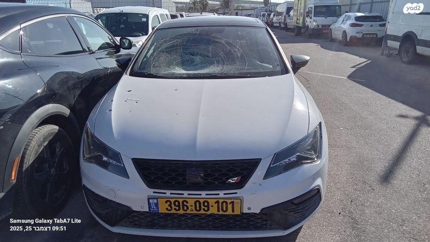 מודעת רכב סיאט לאון