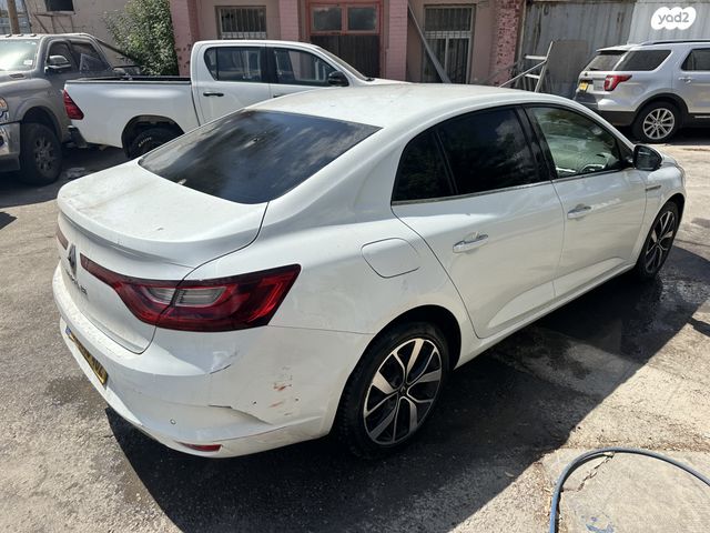 מודעת רכב רנו מגאן 2