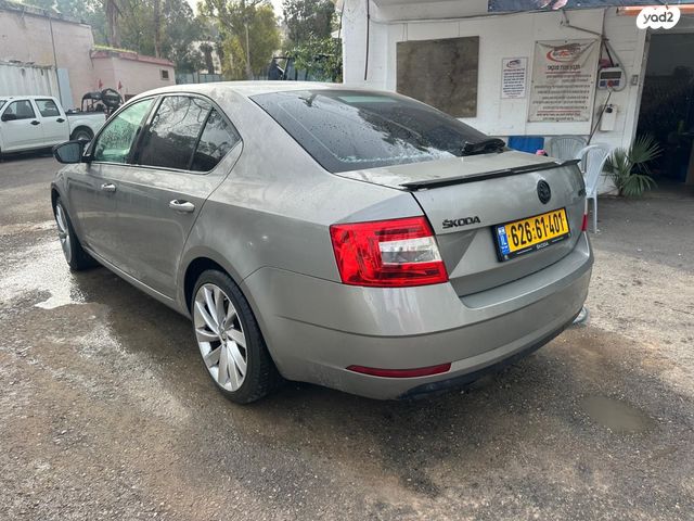 מודעת רכב סקודה אוקטביה  2
