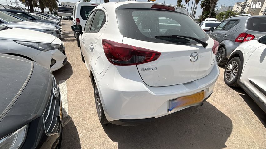 מודעת רכב מאזדה 2 2