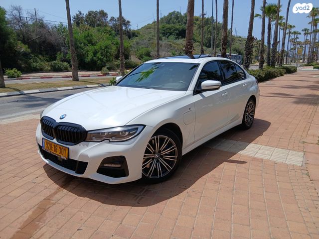 מודעת רכב ב מ וו סדרה 3