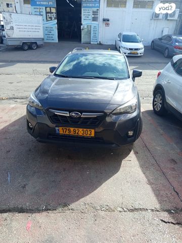 מודעת רכב סובארו XV