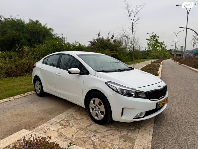 מודעת רכב קיה פורטה 