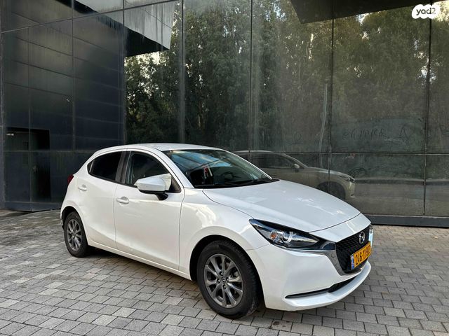 מודעת רכב מאזדה 2