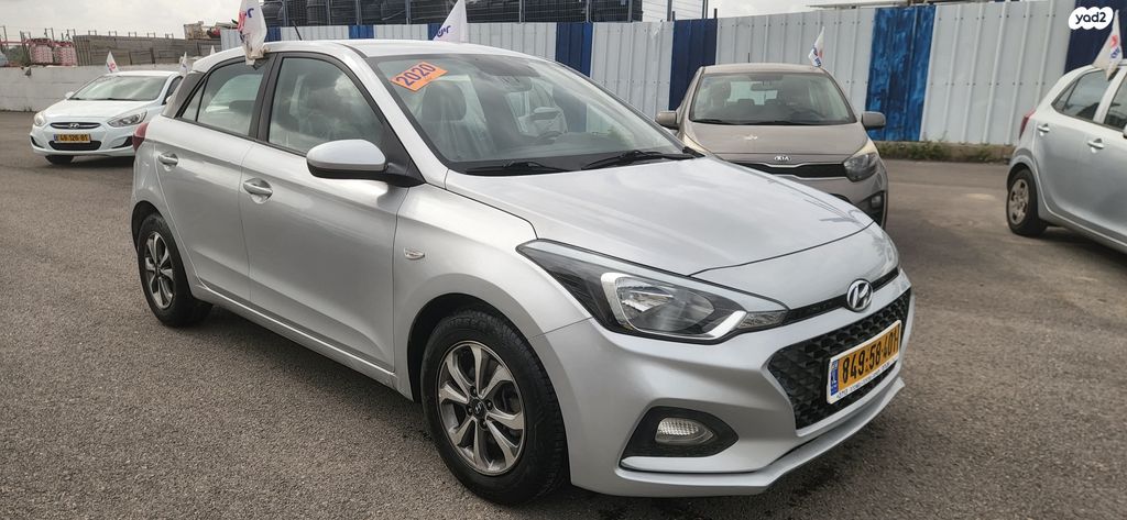 מודעת רכב יונדאי i20