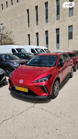 מודעת רכב אם ג'י MG4