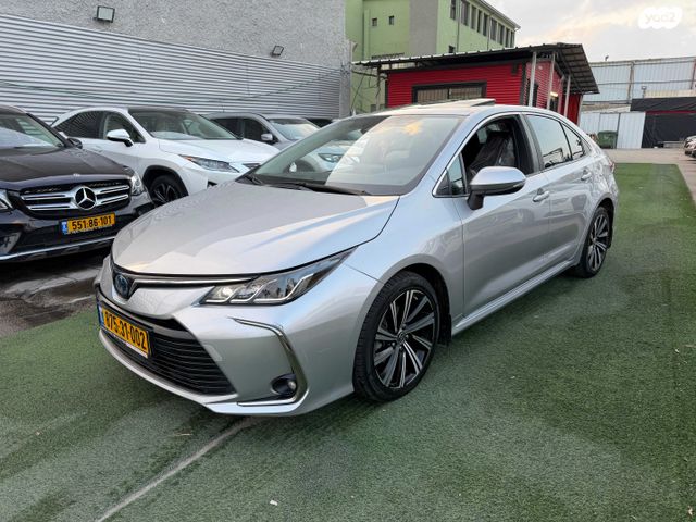 מודעת רכב טויוטה קורולה