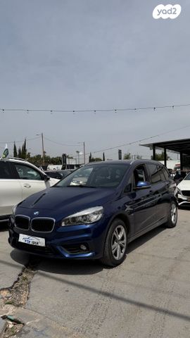 מודעת רכב ב מ וו סדרה 2