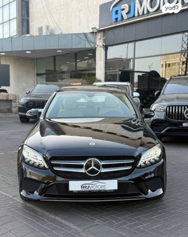 מודעת רכב מרצדס-בנץ C-class
