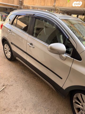 מודעת רכב סוזוקי קרוסאובר