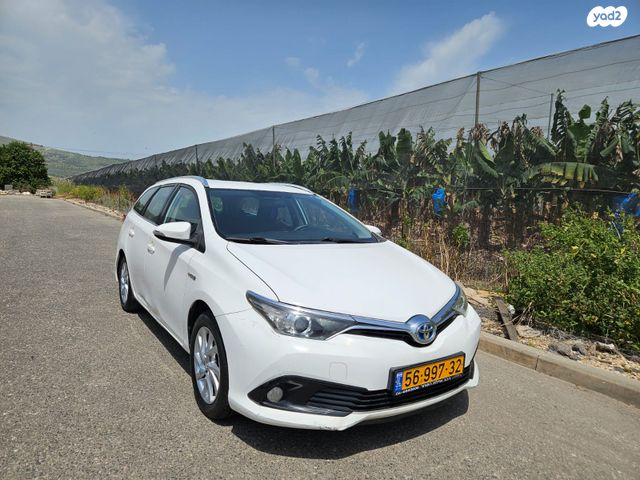 מודעת רכב טויוטה אוריס