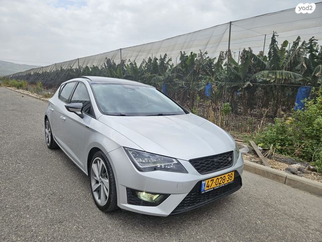 מודעת רכב סיאט לאון