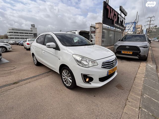 מודעת רכב מיצובישי אטראז'