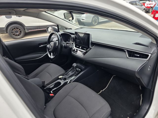 מודעת רכב טויוטה קורולה 2