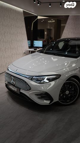 מודעת רכב מרצדס-בנץ CLA 1