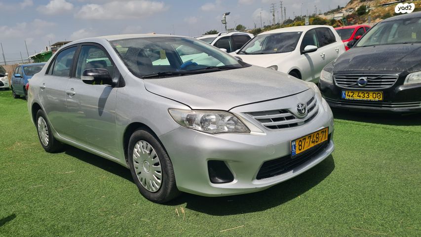מודעת רכב טויוטה קורולה