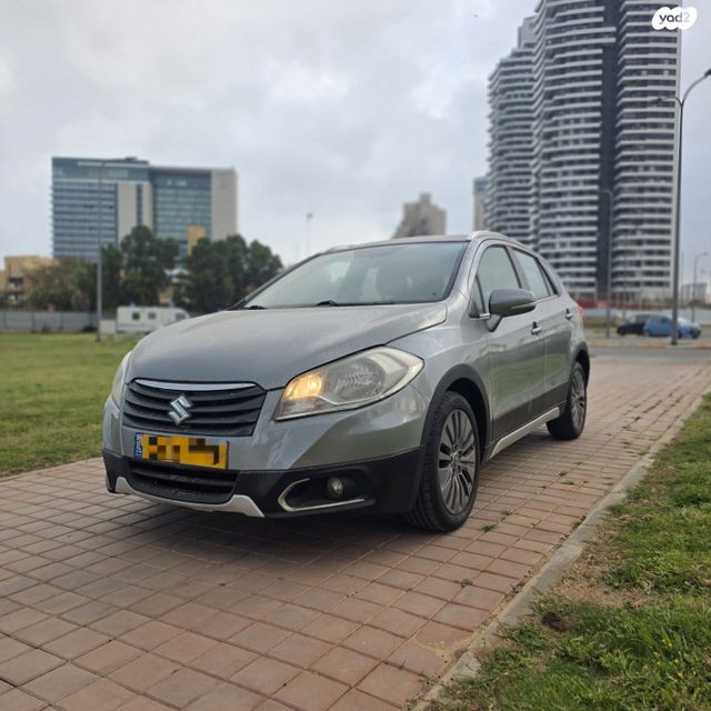 מודעת רכב סוזוקי קרוסאובר