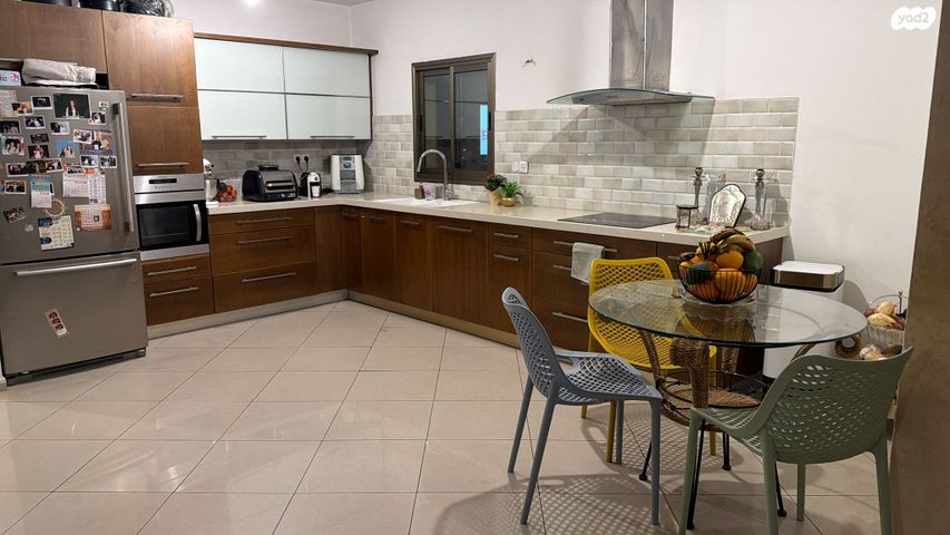 שדרות מנחם בגין 26