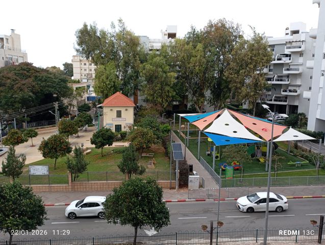 שדרות חיים וייצמן 110