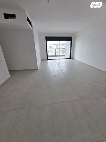 ז'בוטינסקי 49