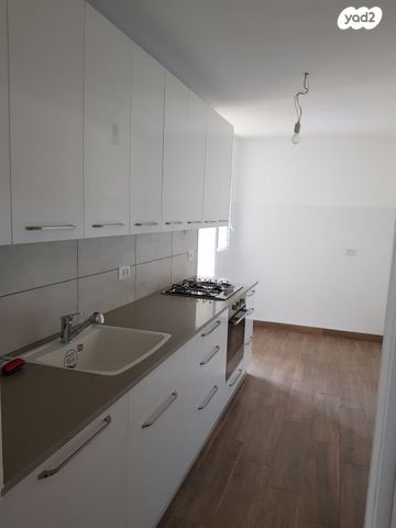 אבא הלל סילבר 113