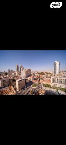 המלך ג'ורג' 16