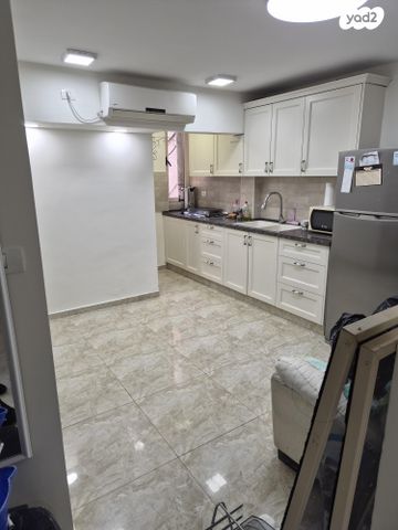 שדרות הרב יוסף חיים 12