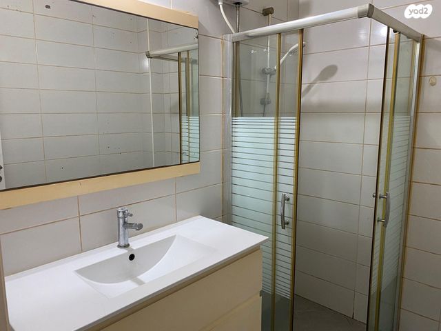 שביל חודשי השנה 2