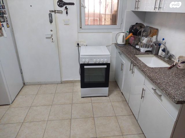 שמעון הצדיק 16