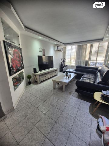 שמעון דהאן 28