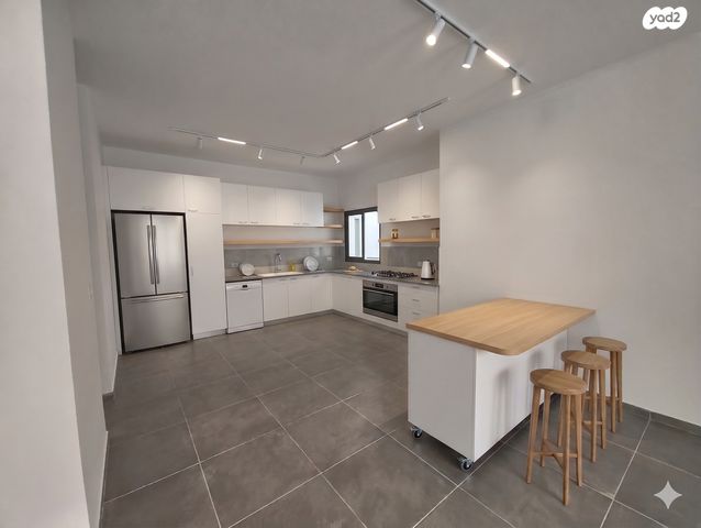 שדרות אילות 1