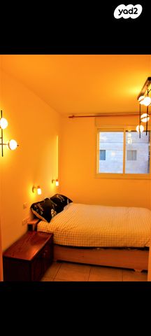 נחום ליפשיץ 21