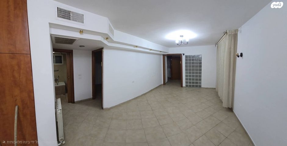 קדושי בבל 12