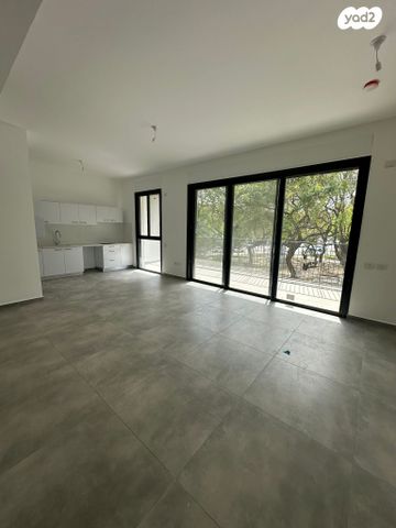 קהילת לודז' 64