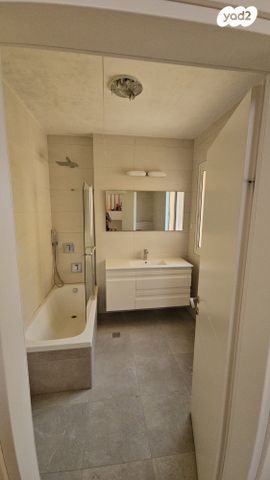 שלמה פומבורובסקי 9