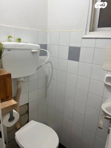 טשרניחובסקי 74