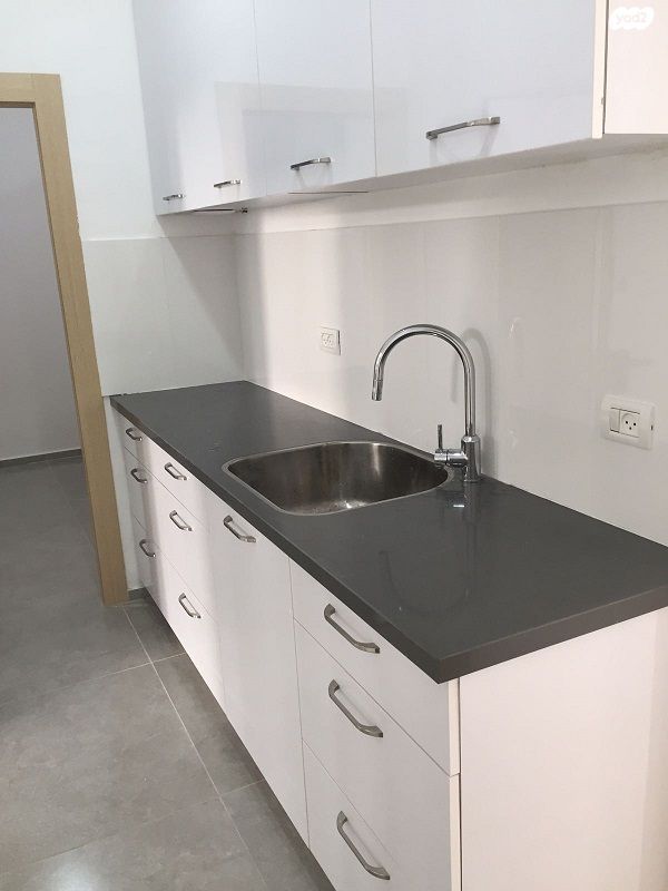 מונטיפיורי 36