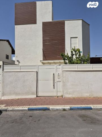 שדרות העם הצרפתי 3