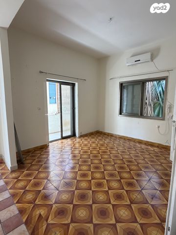 נחלת בנימין 33