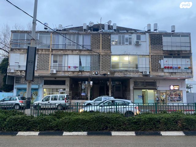 שדרות הנשיא וייצמן 9