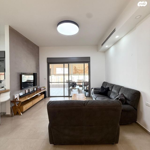 גג/ פנטהאוז