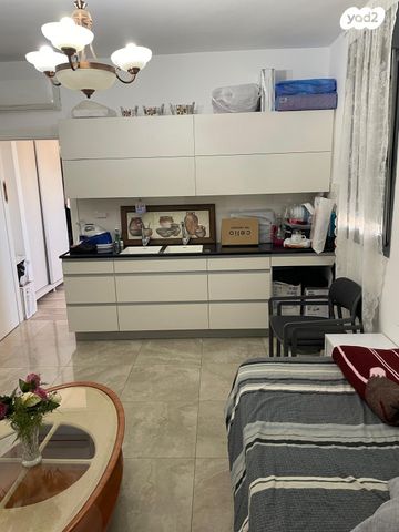 גיטל דינוביץ 