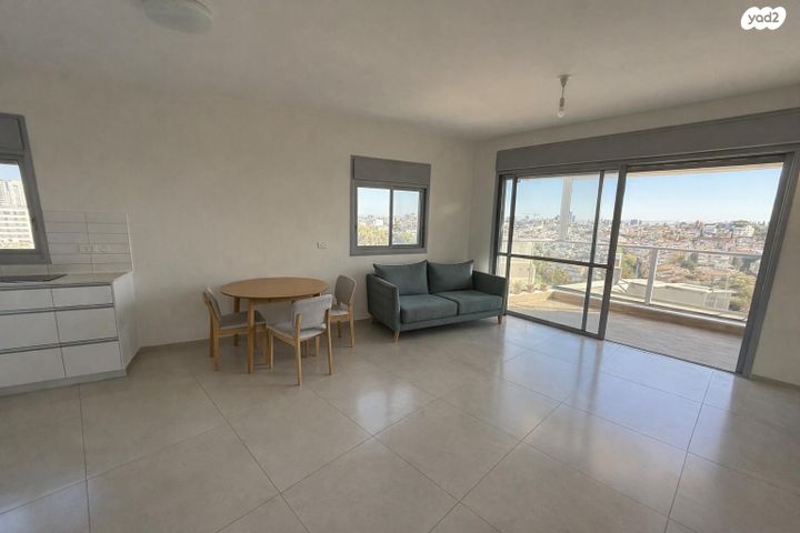 שכונת בן גוריון, מרכז העיר ג'