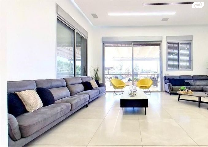 גג/ פנטהאוז