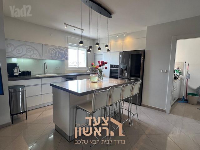דירה למכירה בירושלים (תיווך) — 4