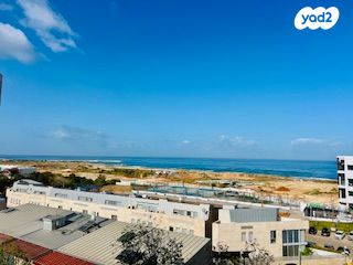 הגוש הגדול, רמת אביב החדשה, נופי ים