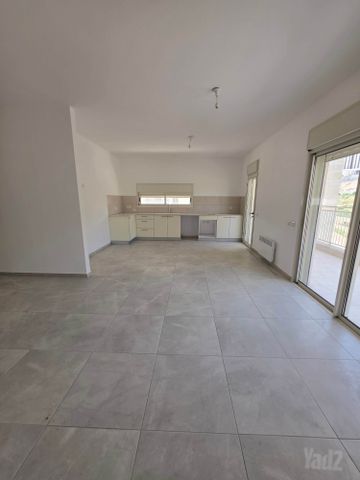 דירה להשכרה בירושלים (תיווך) — 2