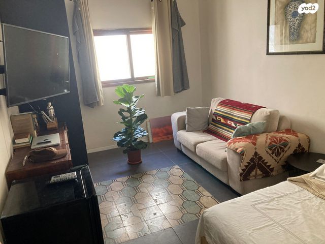 שדרות ירושלים 