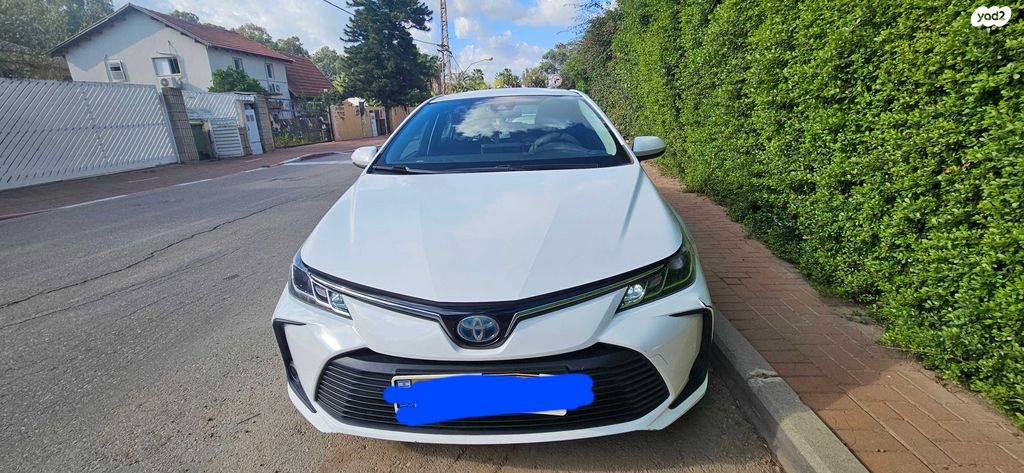 מודעת רכב טויוטה קורולה