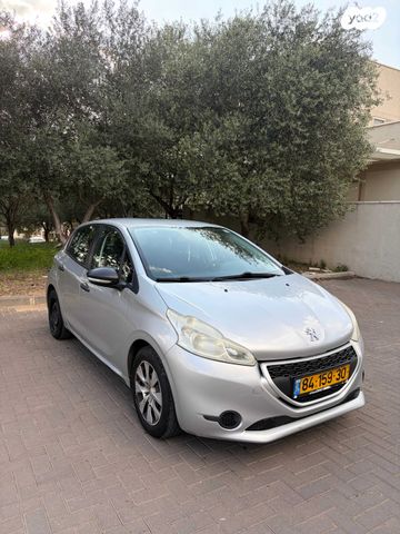 מודעת רכב פיג'ו 208